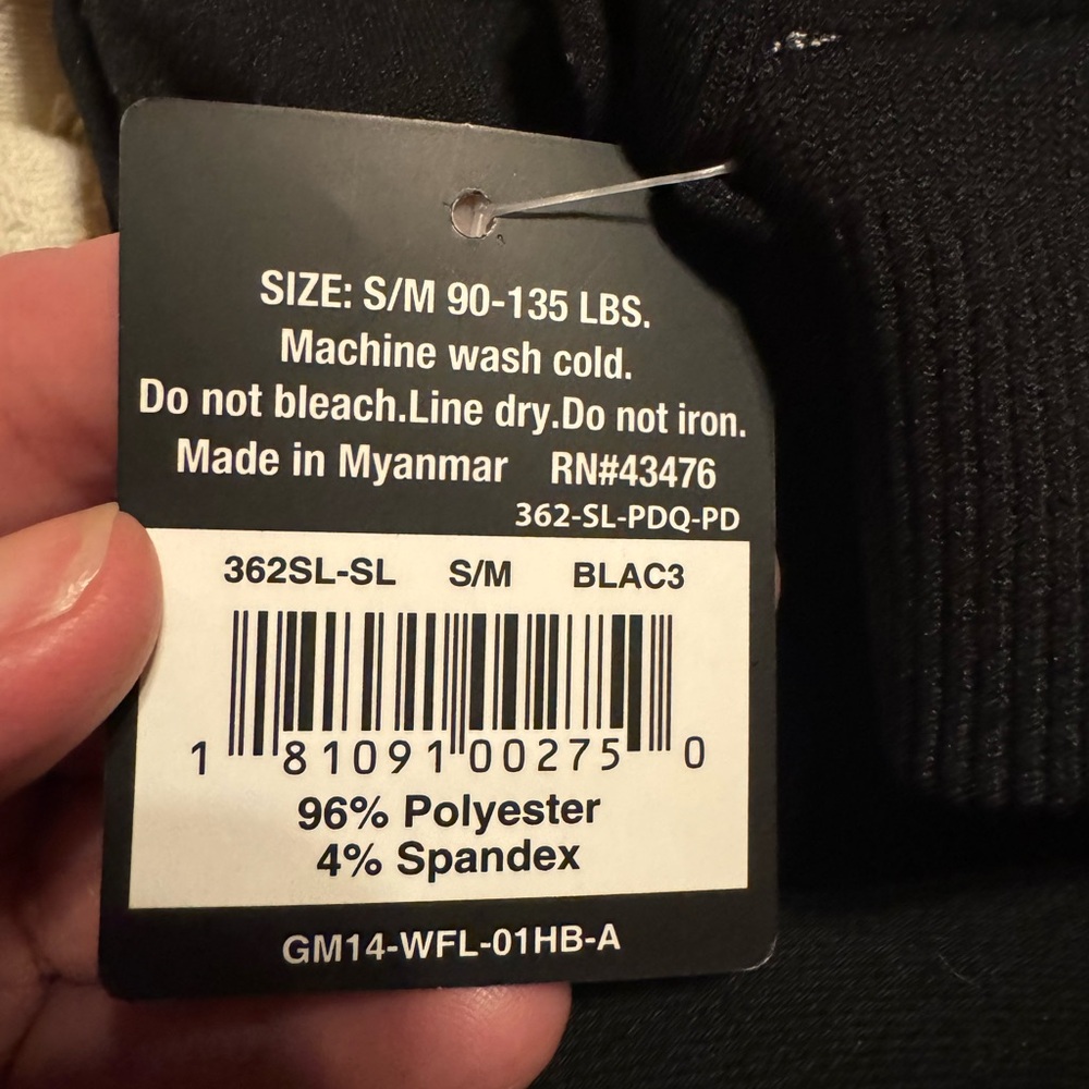🆕 Fleece Lined Seamless Leggings, NWT - Picture 4 of 4